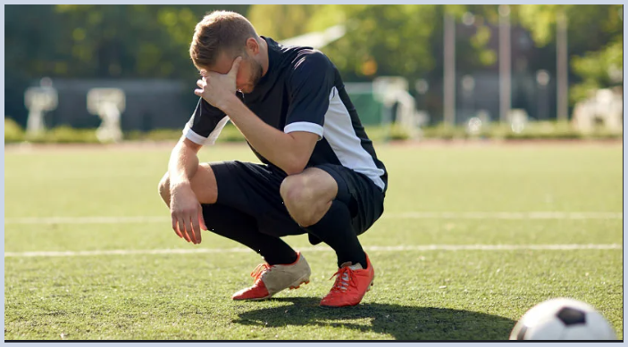 The Hidden Reasons Players Suddenly Lose Form: Why Football Stars Sometimes Fade Overnight